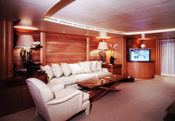 Yacht ALEXANDRA -  Main Salon Seating